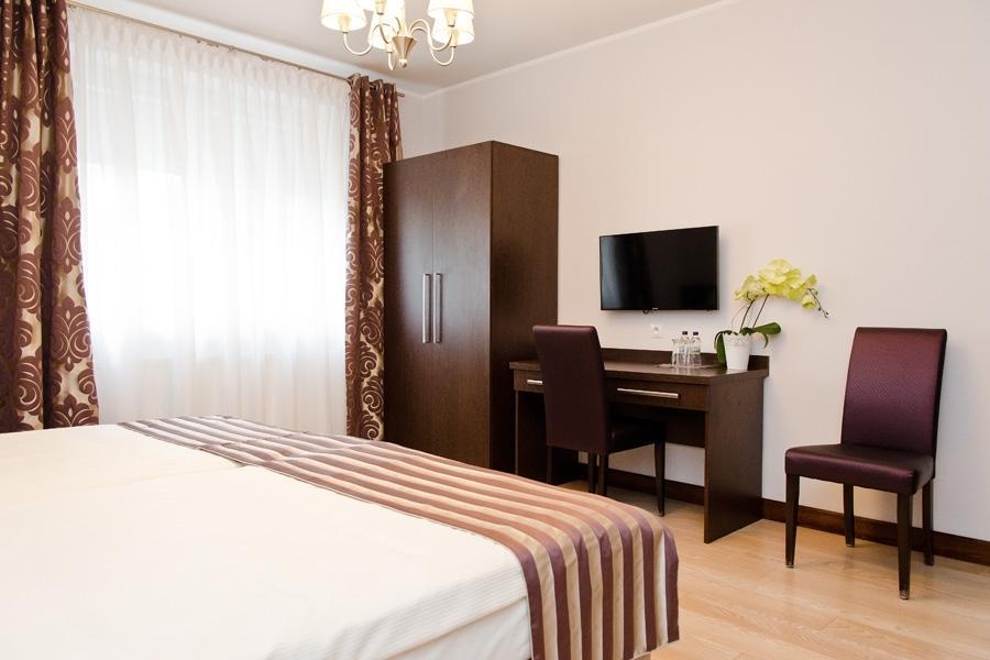 Pokoje De Luxe Figaro Плоцк Екстериор снимка