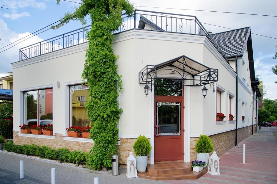 Pokoje De Luxe Figaro Плоцк Екстериор снимка